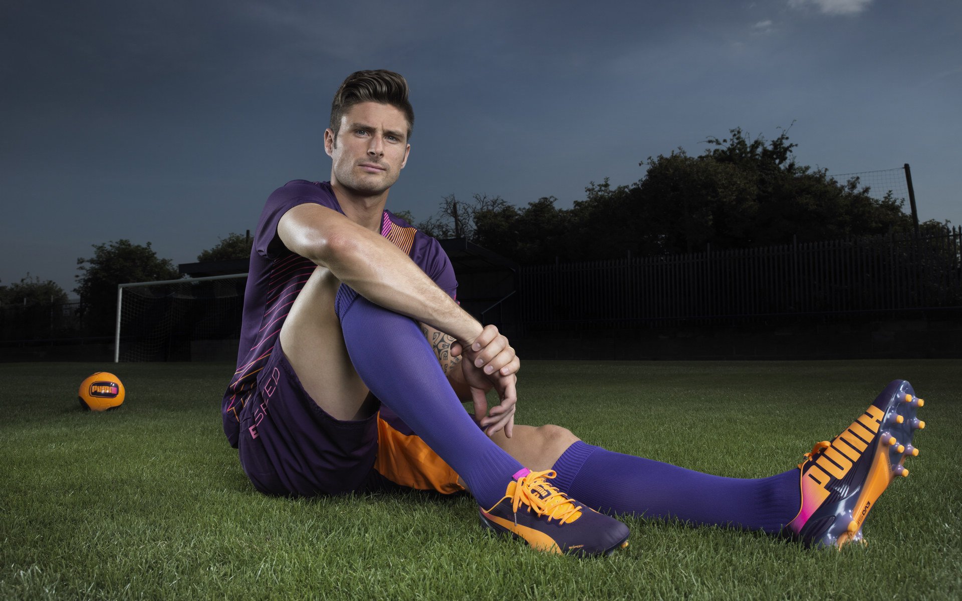 拜仁慕尼黑锋线大将梅开二度，带队获重要胜利，拜仁慕尼黑十大前锋