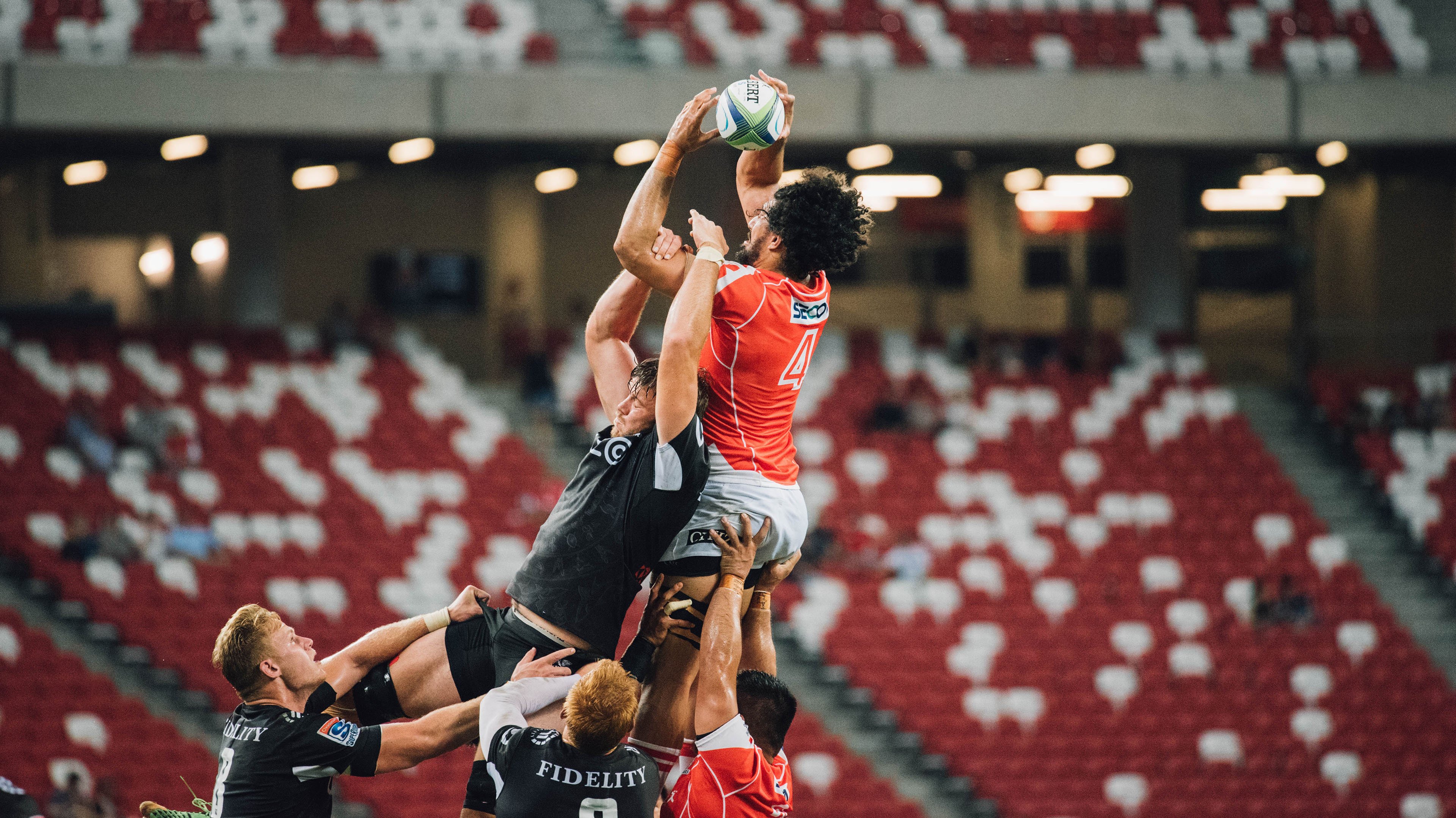 球迷电台：全民投票选出“年度最感人瞬间”，中国球迷投票全明星